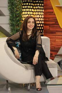 Juggun Kazim feet photo thumbnail