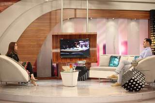 Juggun Kazim feet photo thumbnail