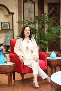 Juggun Kazim feet photo thumbnail