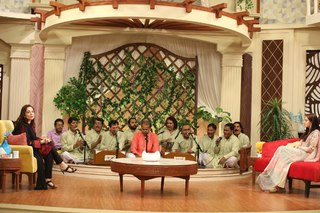 Juggun Kazim feet photo thumbnail