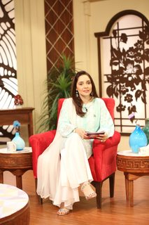 Juggun Kazim feet photo thumbnail