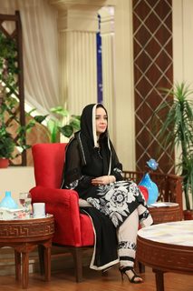 Juggun Kazim feet photo thumbnail