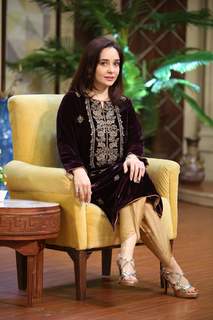 Juggun Kazim feet photo thumbnail