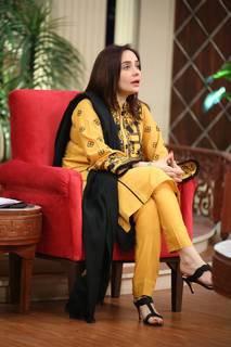 Juggun Kazim feet photo thumbnail