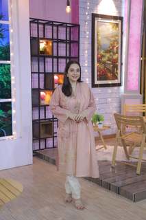 Juggun Kazim feet photo thumbnail