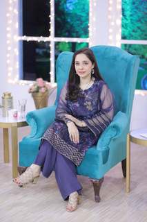 Juggun Kazim feet photo thumbnail