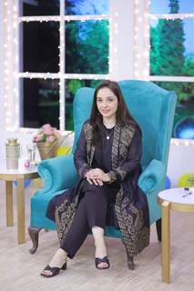 Juggun Kazim feet photo thumbnail