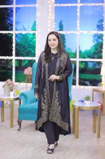 Juggun Kazim feet photo thumbnail