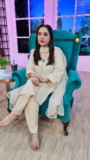 Juggun Kazim feet photo thumbnail