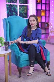 Juggun Kazim feet photo thumbnail