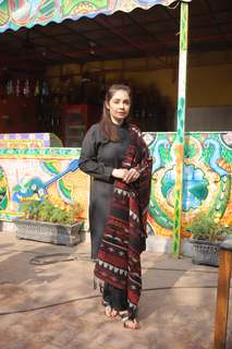 Juggun Kazim feet photo thumbnail