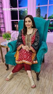 Juggun Kazim feet photo thumbnail