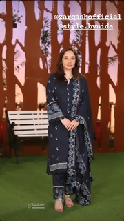 Juggun Kazim feet photo thumbnail