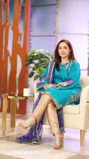 Juggun Kazim feet photo thumbnail