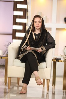 Juggun Kazim feet photo thumbnail