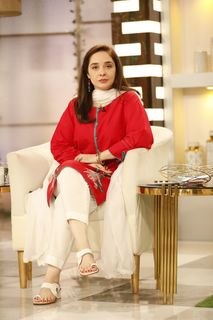 Juggun Kazim feet photo thumbnail