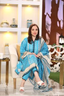 Juggun Kazim feet photo thumbnail