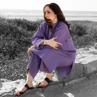 Juggun Kazim feet photo thumbnail