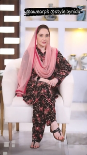 Juggun Kazim feet photo thumbnail