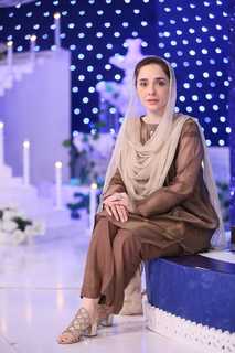 Juggun Kazim feet photo thumbnail