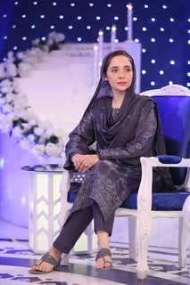 Juggun Kazim feet photo thumbnail