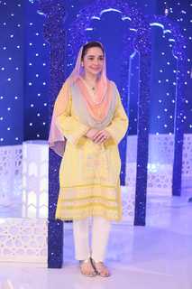 Juggun Kazim feet photo thumbnail