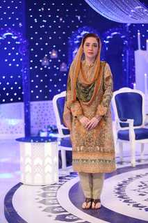 Juggun Kazim feet photo thumbnail