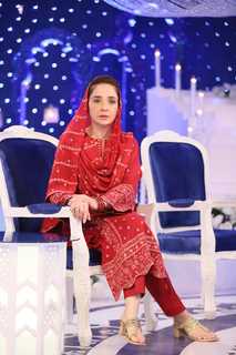 Juggun Kazim feet photo thumbnail