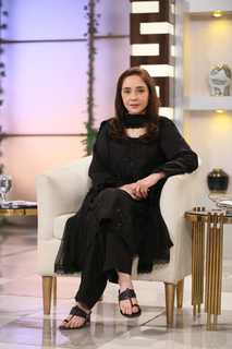 Juggun Kazim feet photo thumbnail