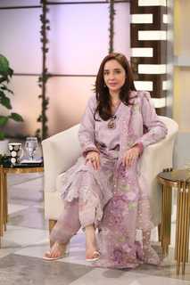 Juggun Kazim feet photo thumbnail