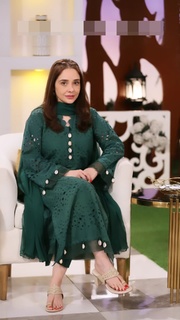 Juggun Kazim feet photo thumbnail