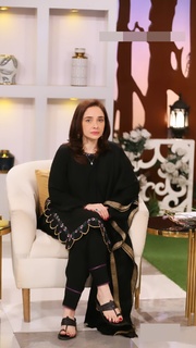 Juggun Kazim feet photo thumbnail