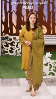 Juggun Kazim feet photo thumbnail