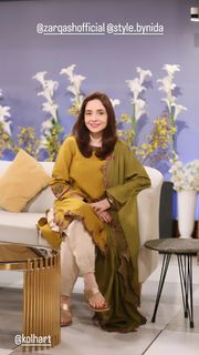 Juggun Kazim feet photo thumbnail