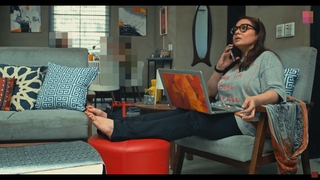 Juggun Kazim feet photo thumbnail