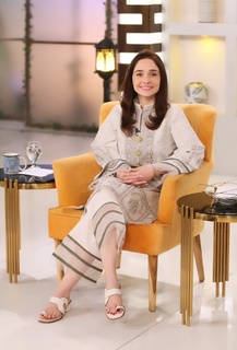 Juggun Kazim feet photo thumbnail