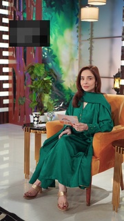 Juggun Kazim feet photo thumbnail