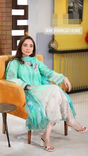 Juggun Kazim feet photo thumbnail