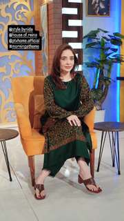 Juggun Kazim feet photo thumbnail