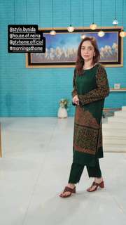 Juggun Kazim feet photo thumbnail