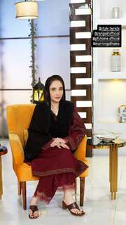 Juggun Kazim feet photo thumbnail