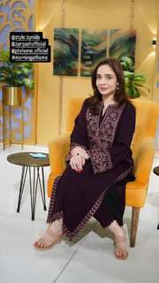 Juggun Kazim feet photo thumbnail