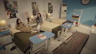 Juggun Kazim feet photo thumbnail