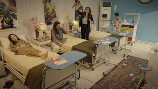 Juggun Kazim feet photo thumbnail