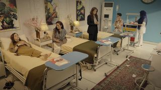 Juggun Kazim feet photo thumbnail