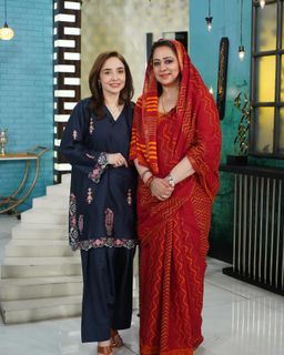 Juggun Kazim feet photo thumbnail