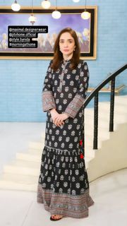 Juggun Kazim feet photo thumbnail