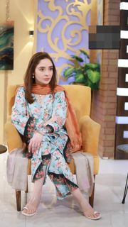 Juggun Kazim feet photo thumbnail