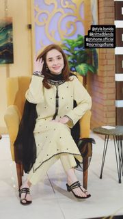 Juggun Kazim feet photo thumbnail