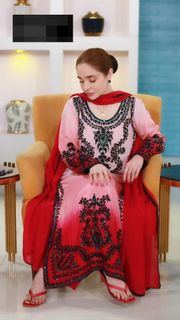 Juggun Kazim feet photo thumbnail